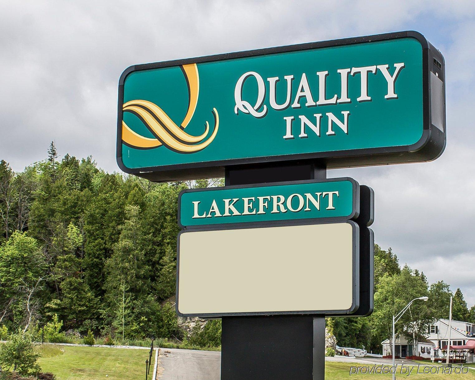 Quality Inn Lakefront Saint Ignace Exterior photo